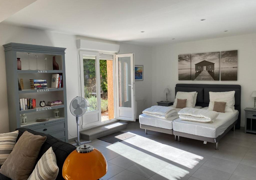 Clara Apartment | Appartement et Studio Les Glycines