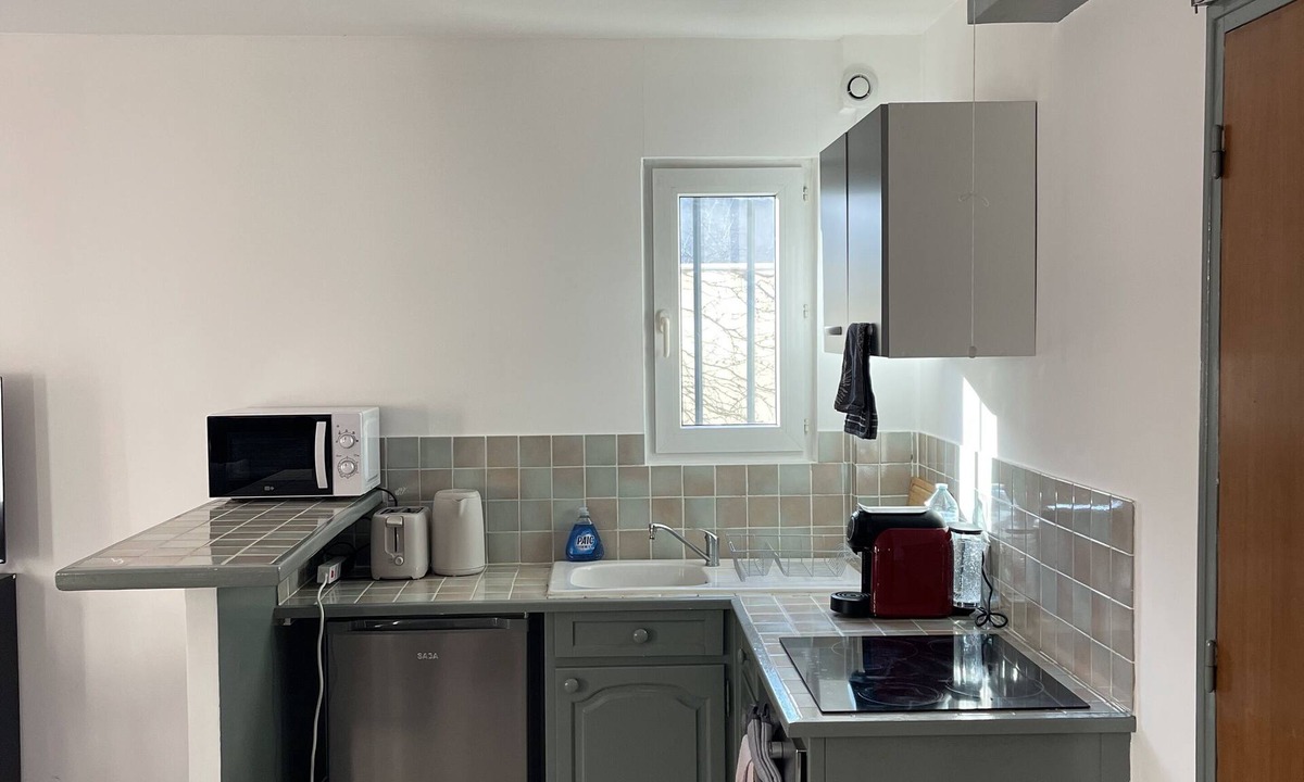 Houilles Apartment | Appartement F2 Proche Paris Accessible et Tranquille