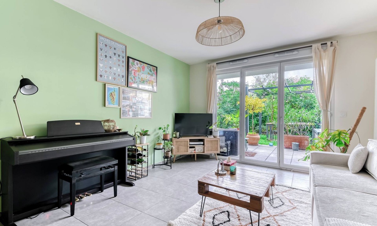 Croix Luizet Apartment | Appartement Florian - Welkeys
