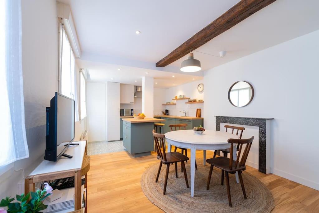 Charleville-Mezieres Apartment | Appartement Meuse & Mono, en hyper centre