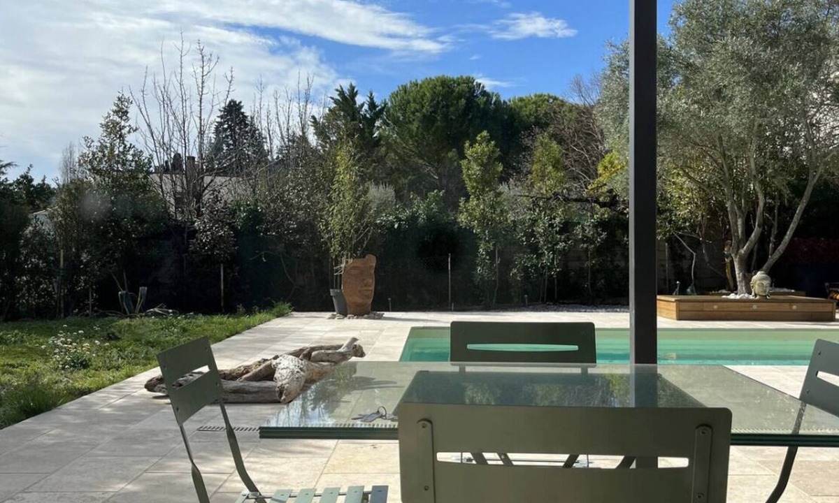 Clermont-l'Herault Apartment | Appartement 1 Avec Terrasse et Piscine