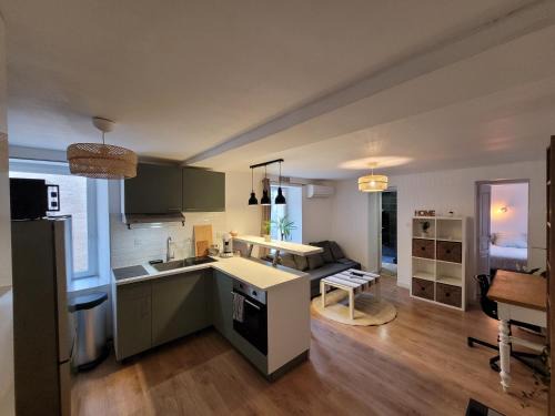 Saint-Clar-de-Riviere Apartment | Appartement de Florian