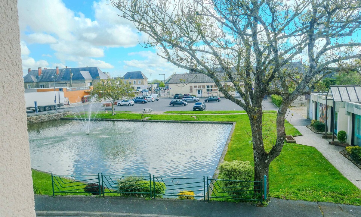 Saint-Jean-de-Daye Apartment | Appartement Terrasse