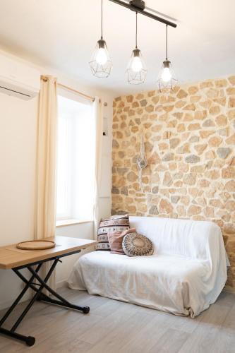 Bagnols-sur-Ceze Apartment | Appartement Hyper centre rénové & cosy