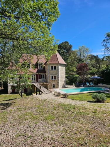Chancelade Apartment | Appartement indépendant : tranquillité, forêt et piscine