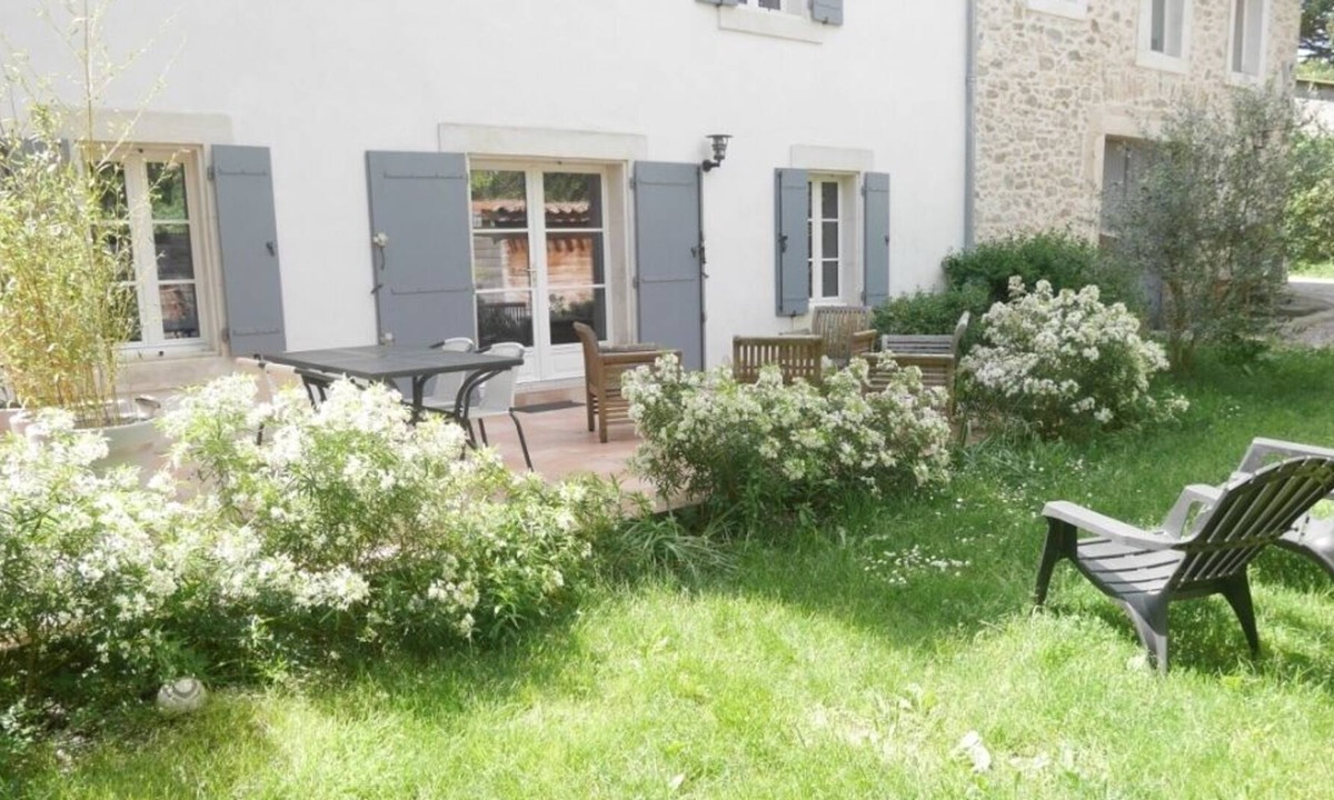 Comigne Apartment | Appartement Indépendant Avec Terrasse