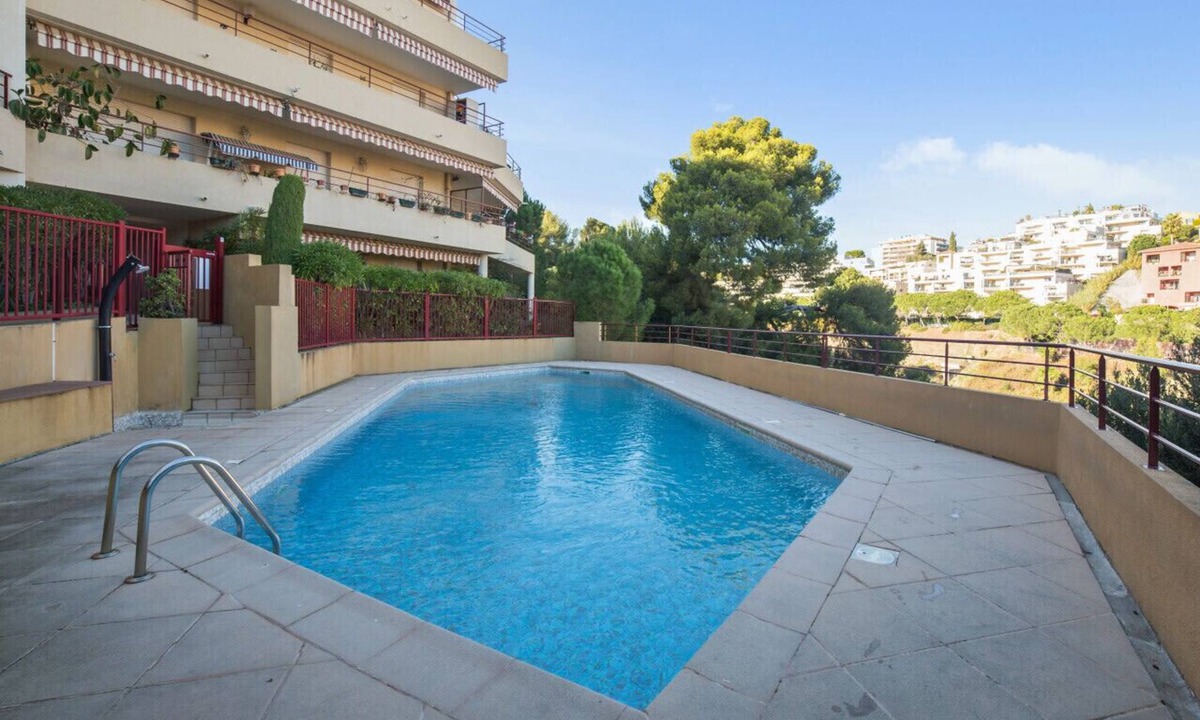 Caucade Apartment | Appartement Lanterne – Welkeys