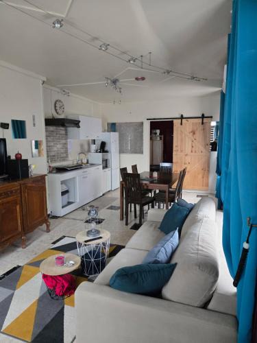 Orville Apartment | Appartement Le Dauphin