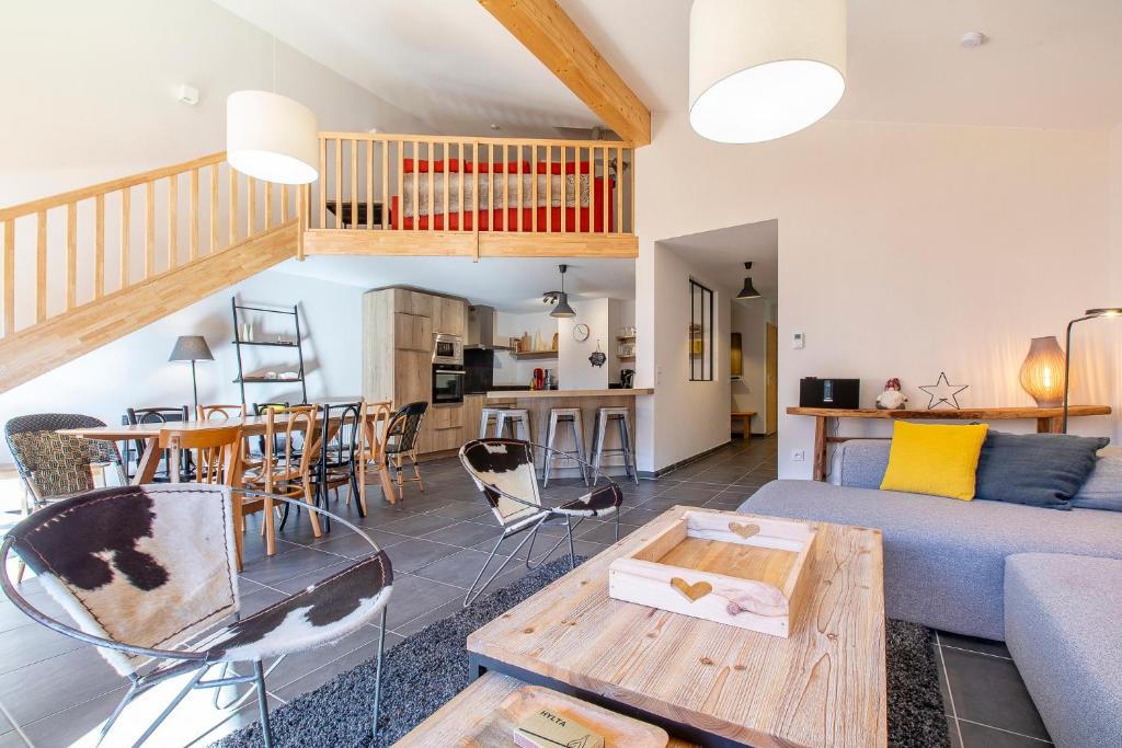 Saint-Jean-de-Sixt Apartment | Appartement Le Praz