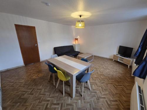 Givet Apartment | Appartement Le Gwen - Centre Ville de Givet