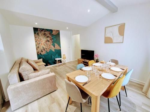 Cholet Apartment | Appartement "Le Lotus" centre Cholet 6pers