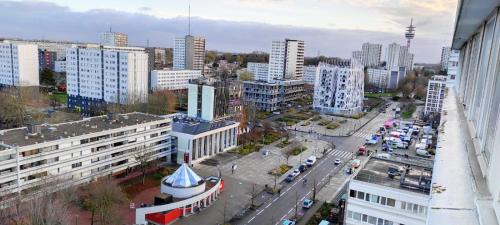 Mons-en-Baroeul Apartment | Appartement Lille WIFI Parking by Servallgroup