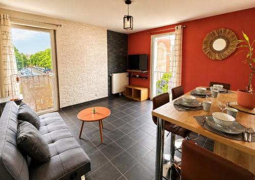 Massy Apartment | Appartement Massy - Parking gratuit - RER B et C - Paris direct