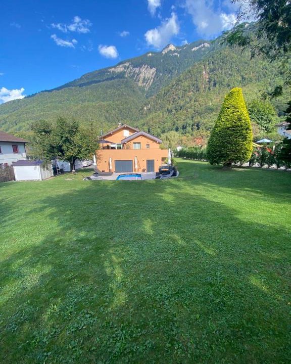 Les Posses-sur-Bex Apartment | Appartement moderne avec terrasse et piscine à Châtel sur Bex