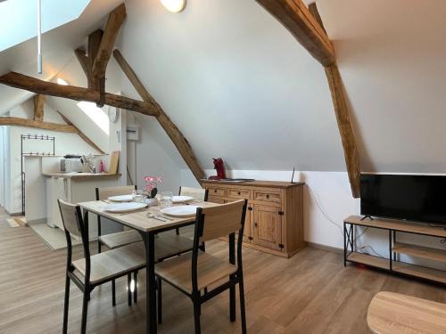 Beauvais Apartment | Appartement moderne proche centre Beauvais AB