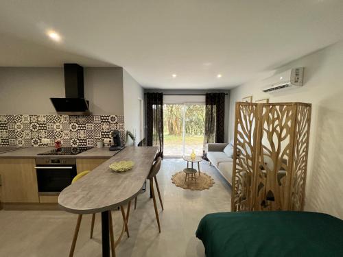 Mondragon Apartment | appartement Mondragon