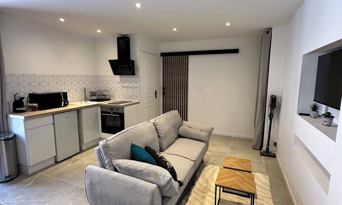 Bedarieux Apartment | Appartement Neuf en Centre-ville