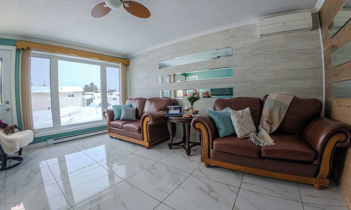 Rouyn-Noranda Apartment | Appartement pro, entrée privée, parking