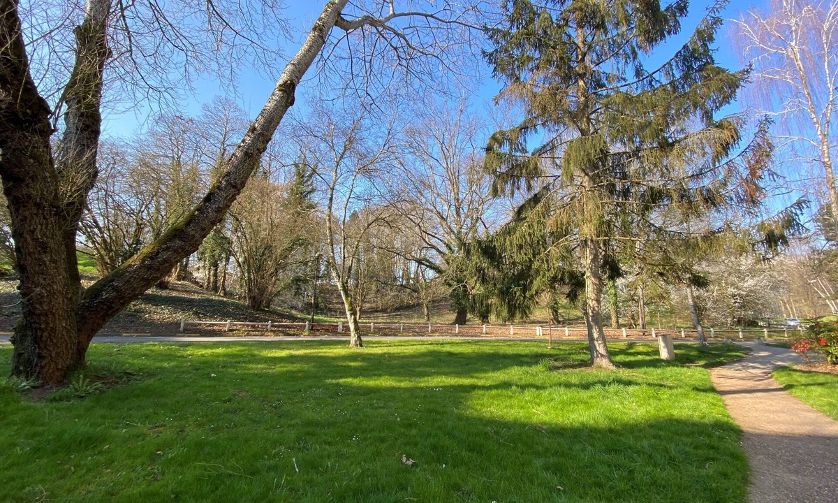 Ardennes Apartment | Appartement Proche de Courtabœuf/Saclay/Massy