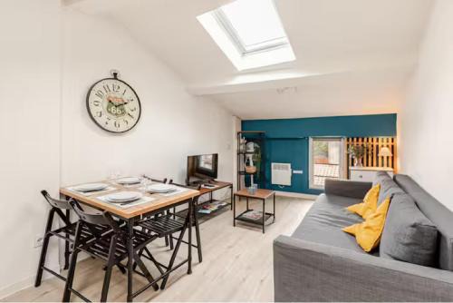 Revel Apartment | Appartement "Sacha" au calme en Hypercentre de Revel
