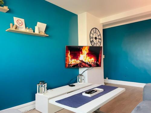 Bezons Apartment | Appartement spacieux avec vue sur la Tour Eiffel