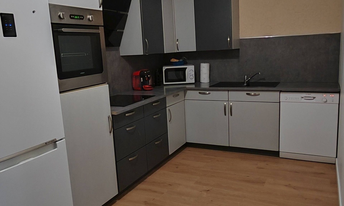 L'Hopital Apartment | Appartement Spacieux 75m2