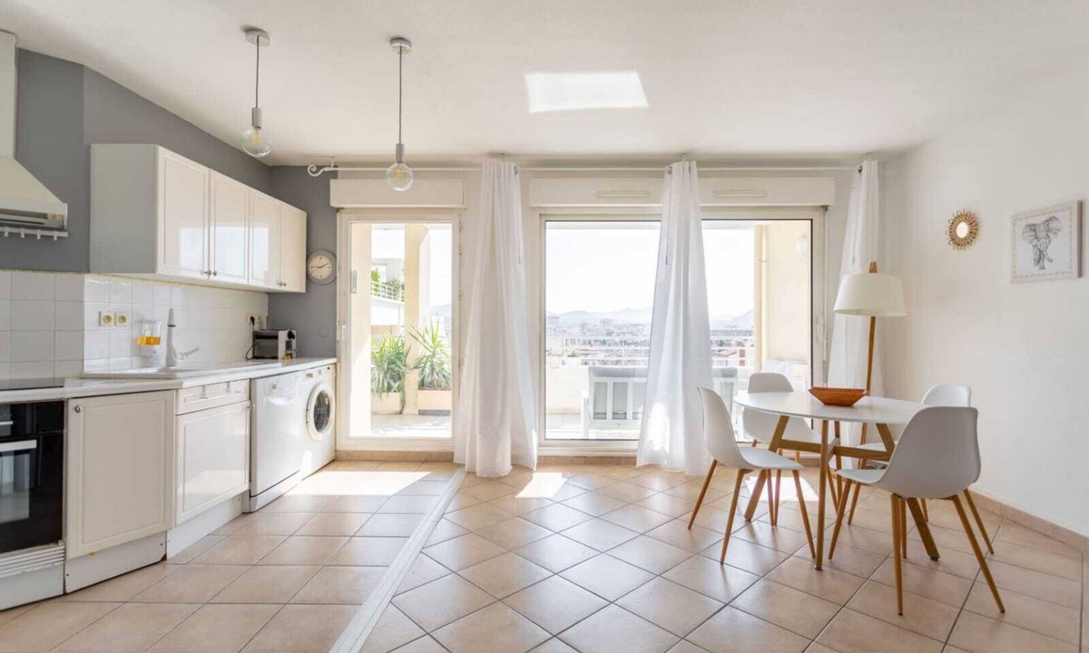 Vauban Apartment | Appartement Standig 2 Chambres 4 Personnes Clim Garage