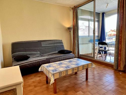 Argeles Plage Apartment | Appartement Studio cabine 4 couchages ARGELES SUR MER AR020-012