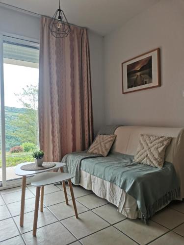 Trebas Apartment | Appartement T2 avec piscine Vallée du Tarn