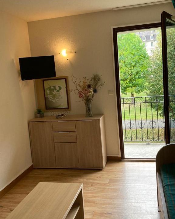 Bagneres-de-Luchon Apartment | Appartement T2 Jardins de Ramel