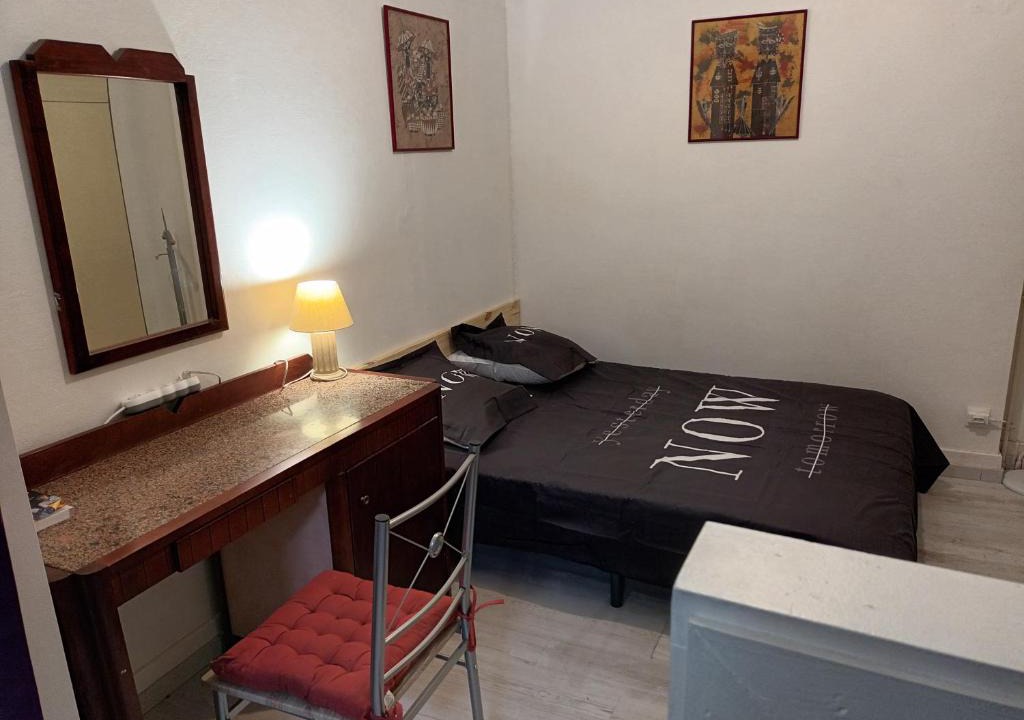 Les Halles - Valliere Apartment | Appartement T2 Narbonne Aux pieds des Halles