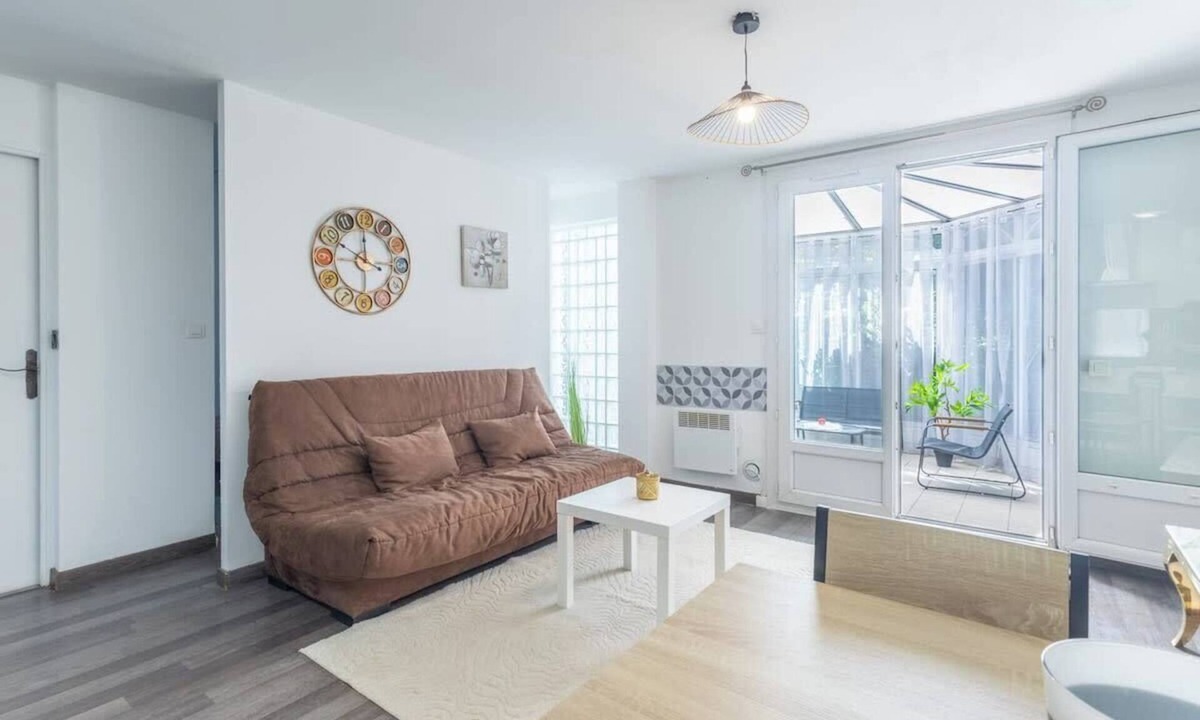 Saint-Barnabe Apartment | Appartement T2 - Parking Privé - Petit bois Luzien