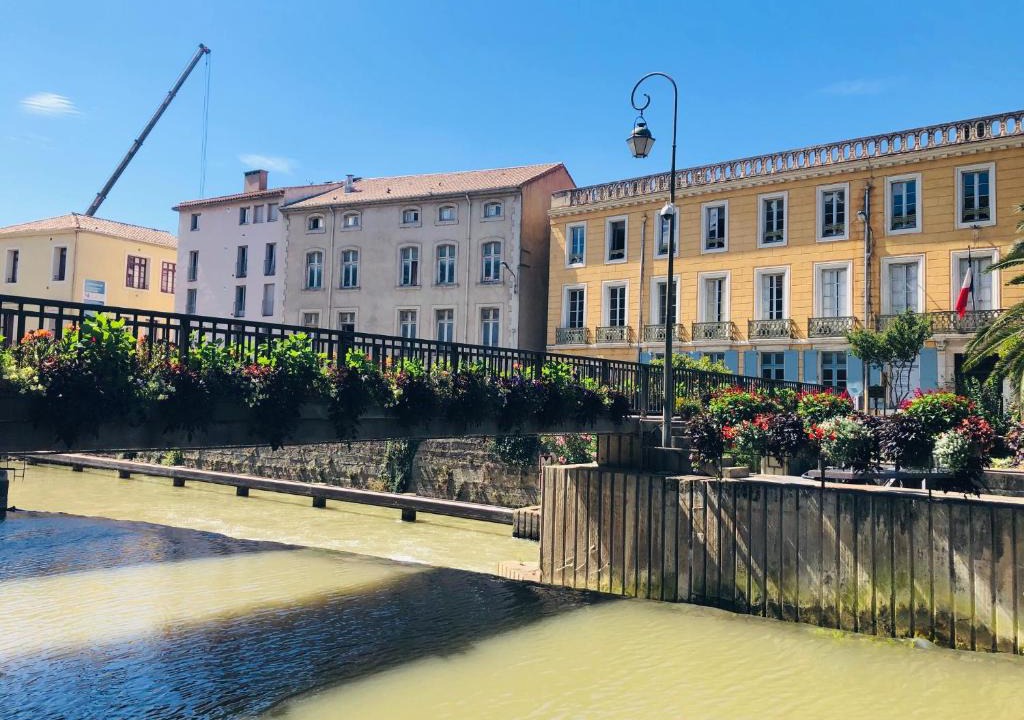 Anatole France Apartment | Appartement T2 proche centre et canal