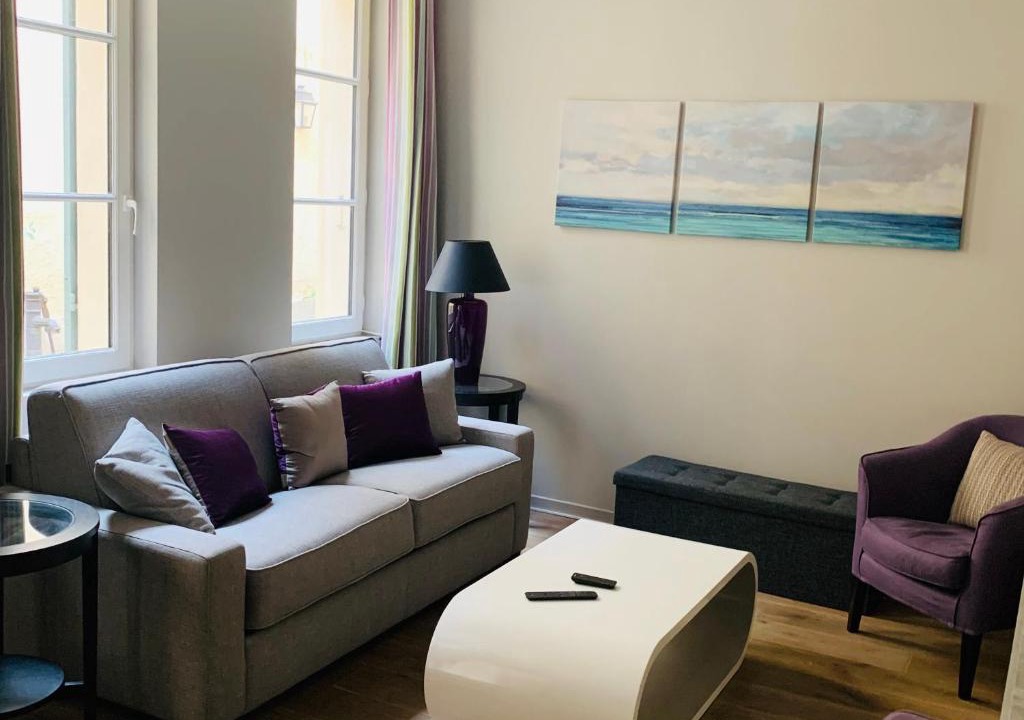 Notre-Dame Apartment | Appartement Versailles quartier Notre Dame au pied du Chateau avec Parking