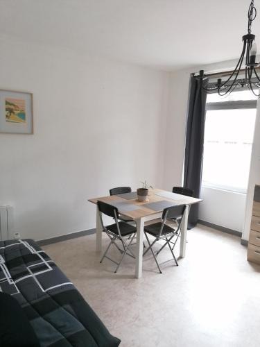 Vierzon Apartment | Appartement-Vierzon-centre