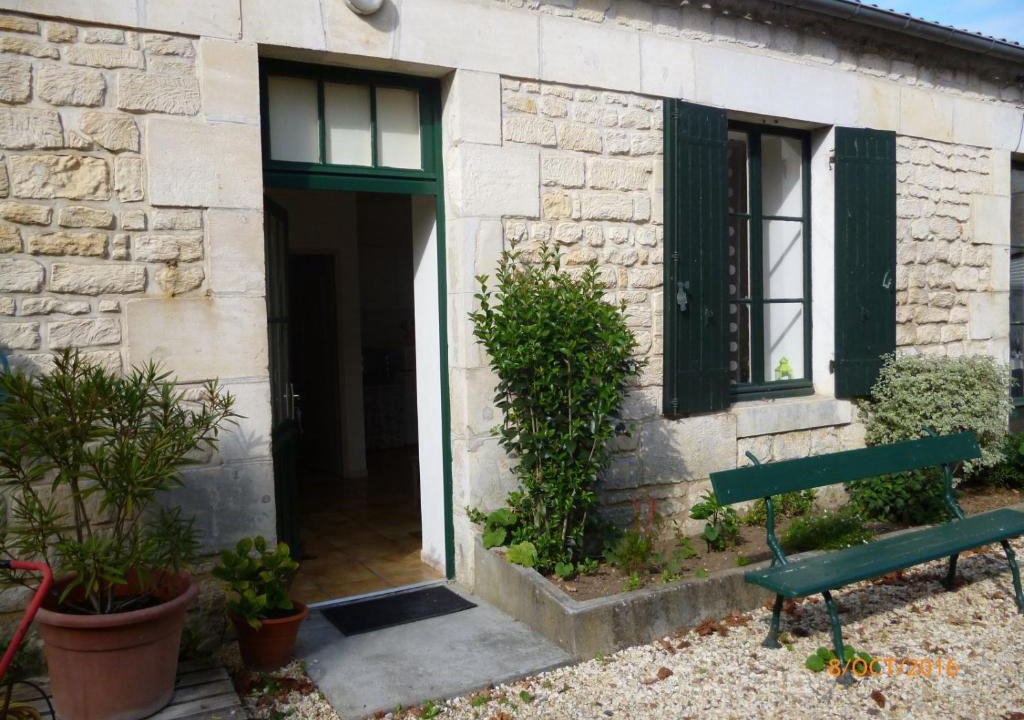 Jonzac Apartment | Appartements De Lattre