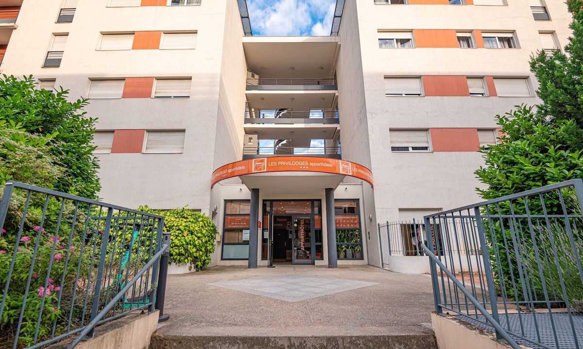 8th Arrondissement House | Apparthôtel Privilodges Lyon