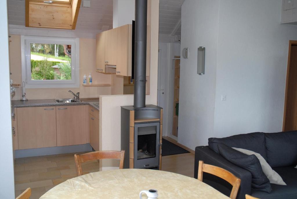 Auvernier Apartment | Appartment Aux Lilas