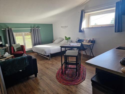 Ecouflant Apartment | Appartment Cosy 31m parking 5min Parc Expo