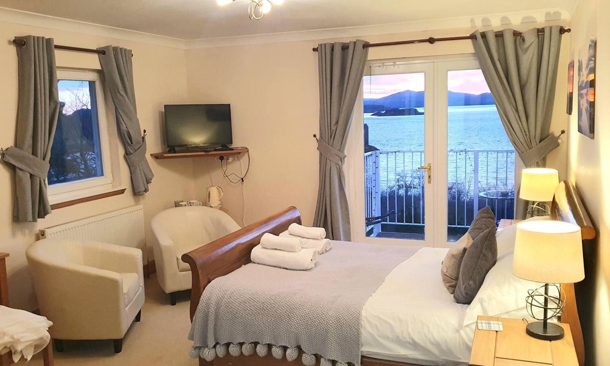 Appin House | Appin Bay View