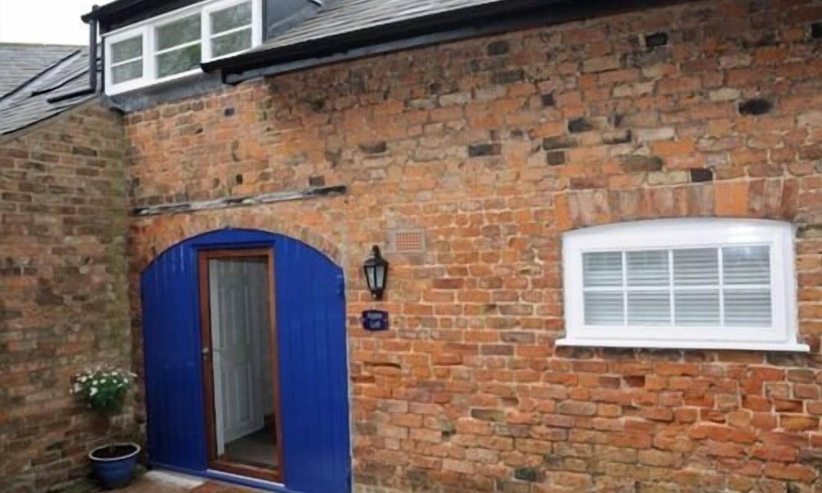 Alford Apartment | Apple Loft