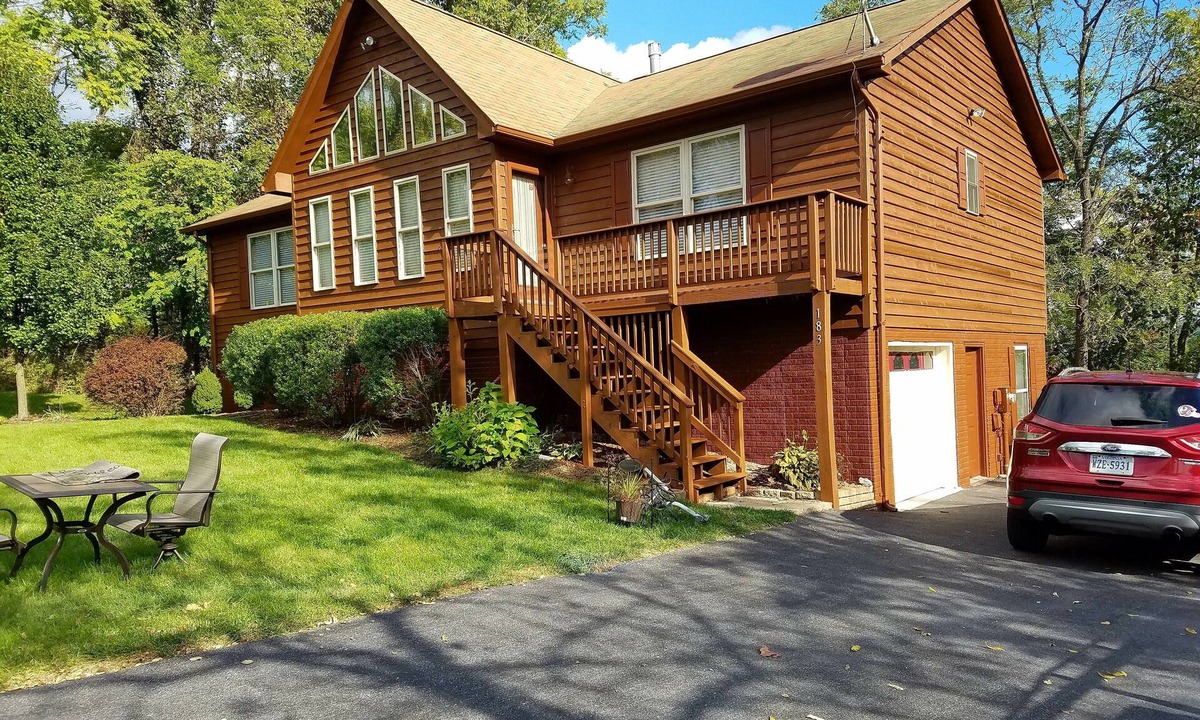 Front Royal Apartment | Apple Mountain Retreat