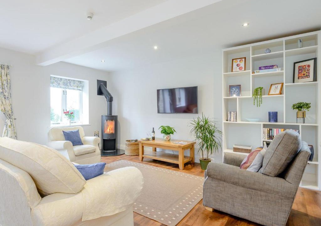 Spratton House | Apple Tree Cottage