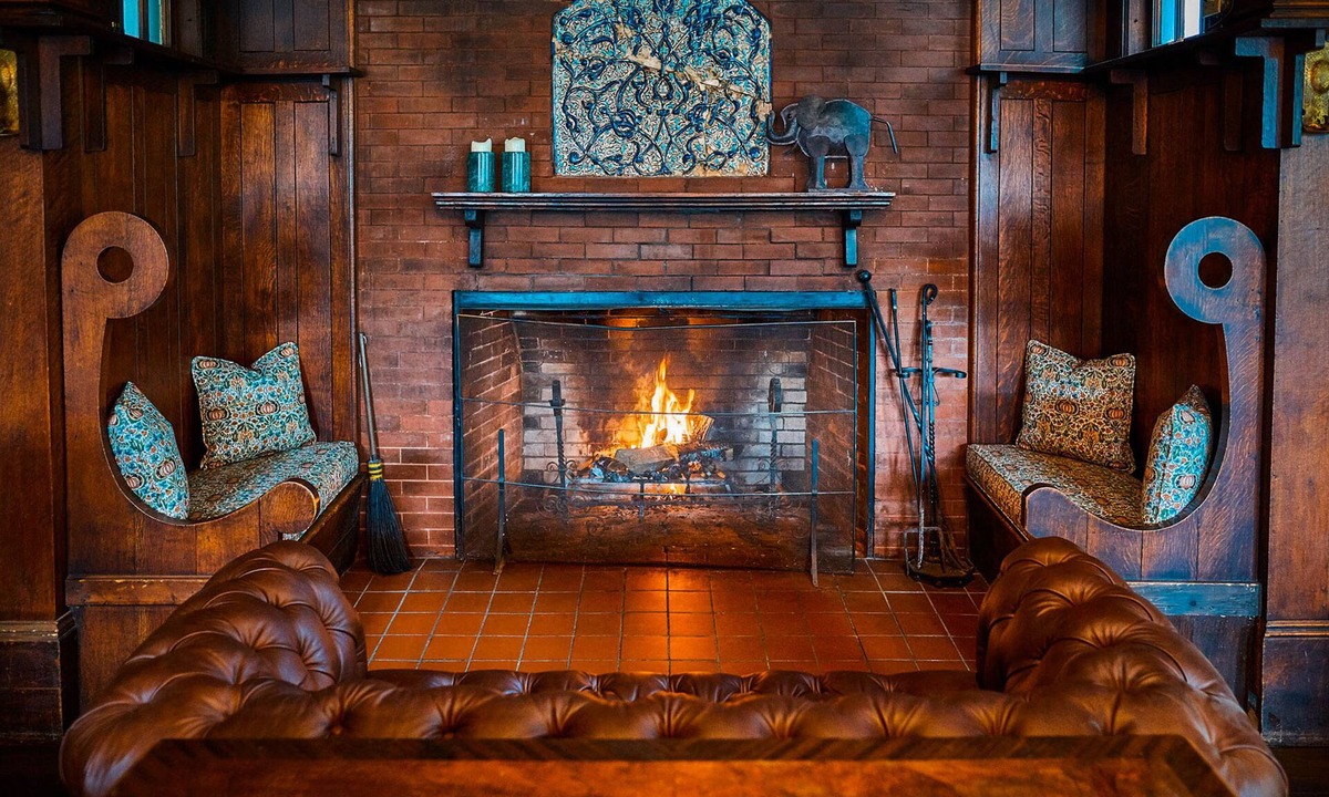 Lenox Hotel | Apple Tree Inn