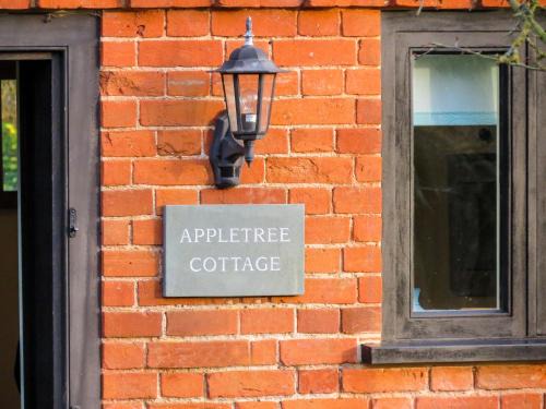 Diss House | Appletree Cottage Fressingfield