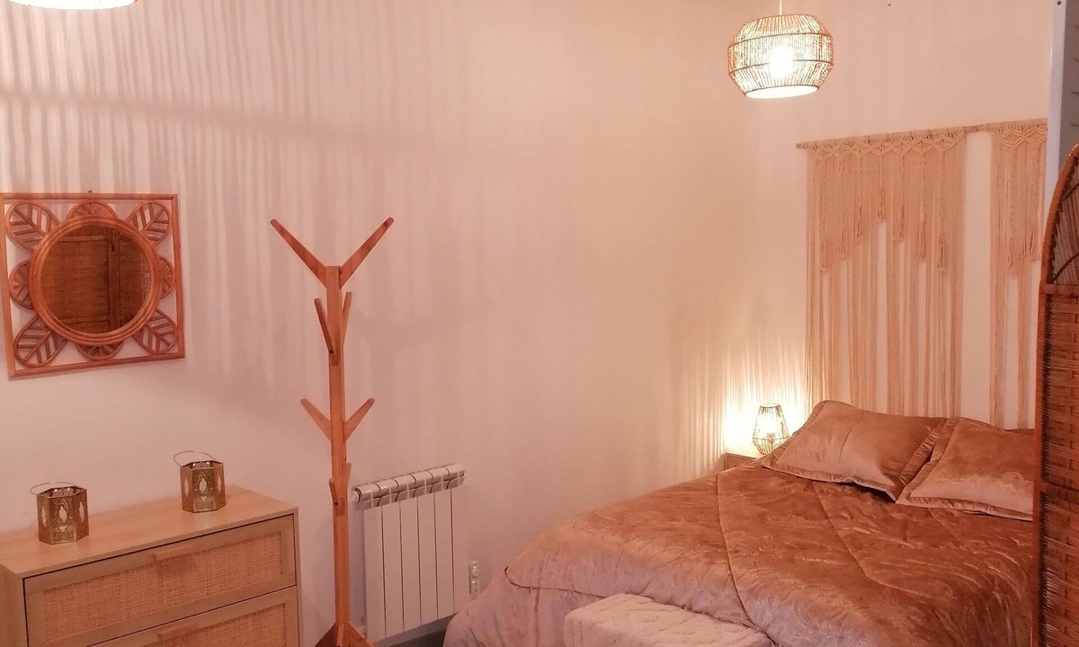 Rouvroy Apartment | Appt L'oriental 50m2 Avec Terrasse et Parking Privé