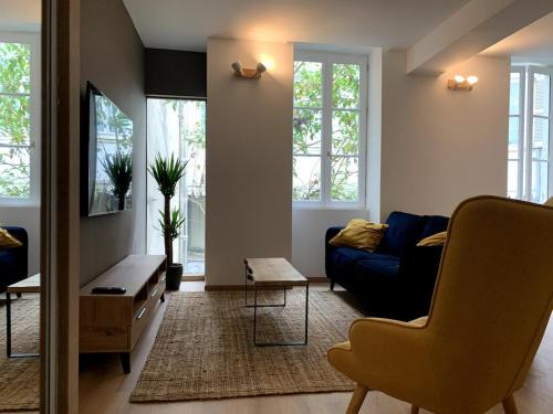 Centre Ville Apartment | Appt Place Gramont