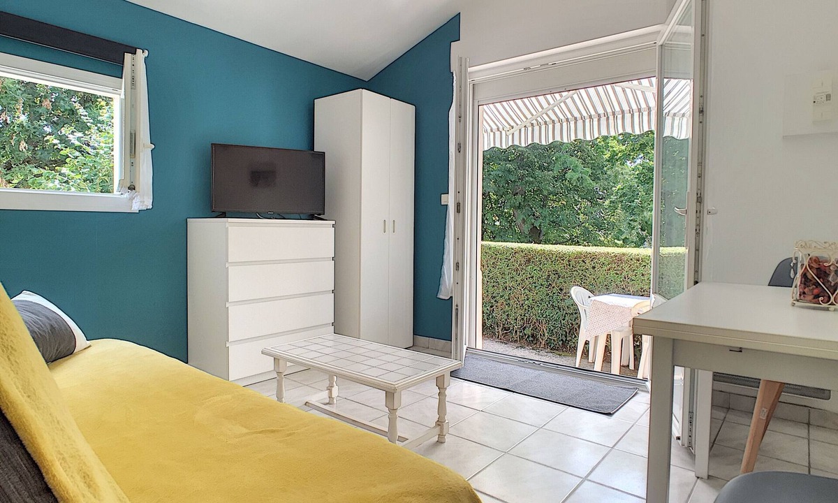 Saint-Marc-sur-Mer Apartment | APT 4 PEOPLE NEAR BEACH