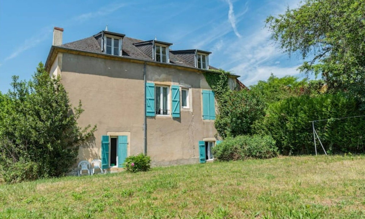 Saint-Honore-les-Bains Apartment | Apt T2 - Downtown - Logis des Thermes (2)