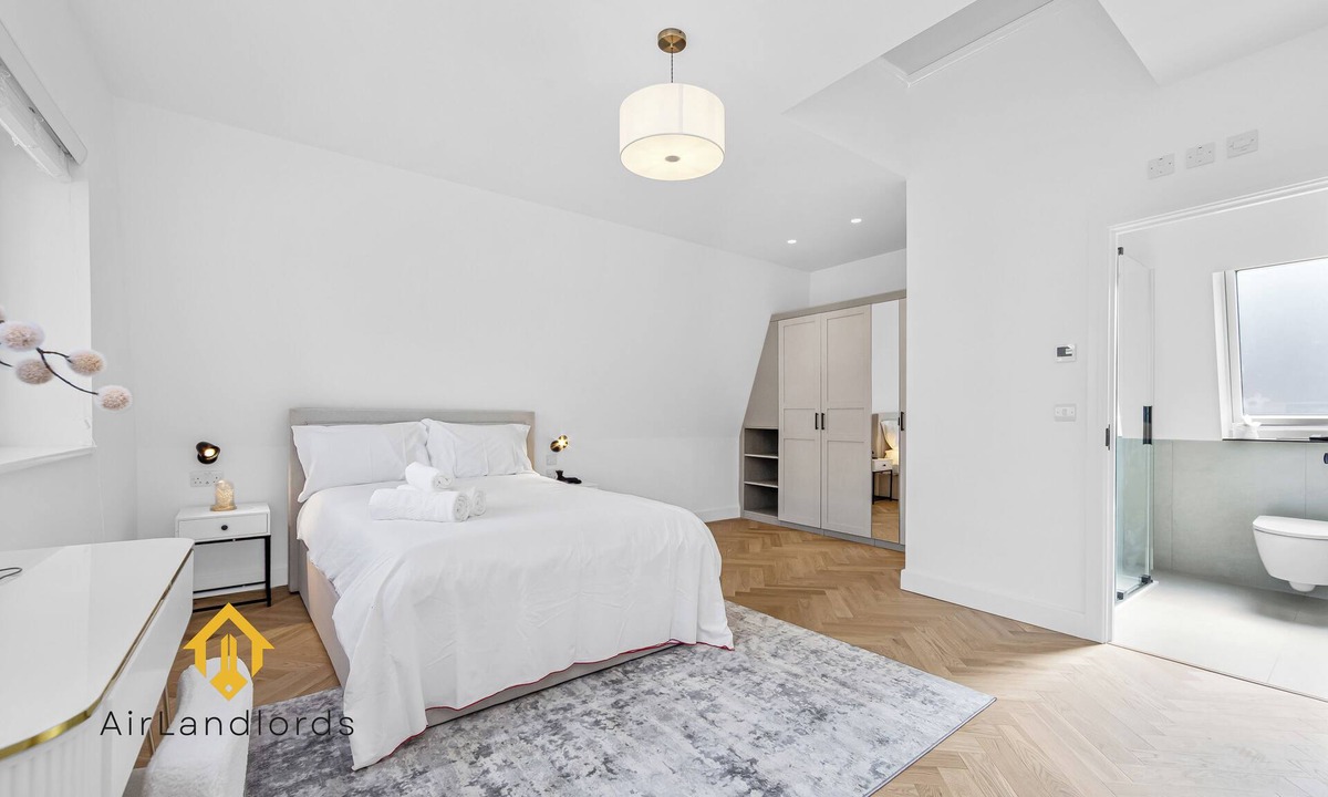 Chiswick Riverside Apartment | Apt2 Exclusive 1Bed Flat Chiswick Business Park!
